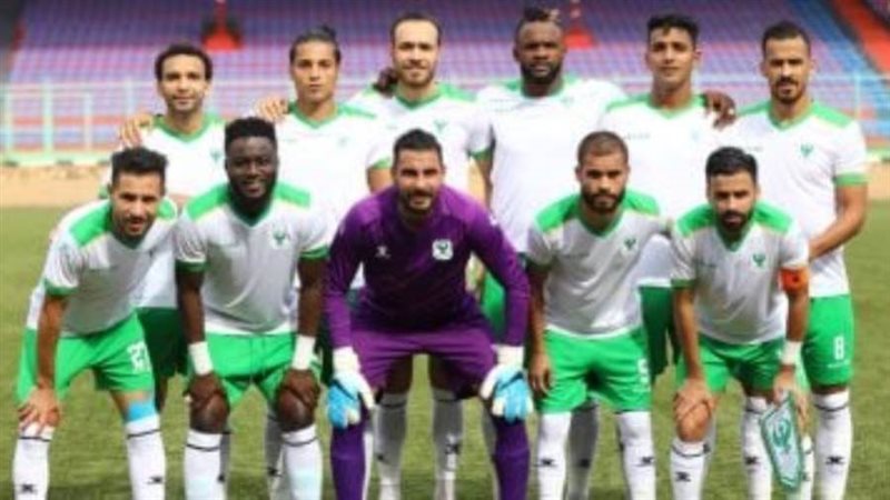 لاعبو المصري