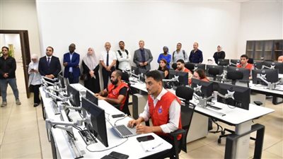  وفد المركز الأفريقي لمكافحة الأمراض والوقاية منها يطلع على نظم مكافحة العدوى المصرية