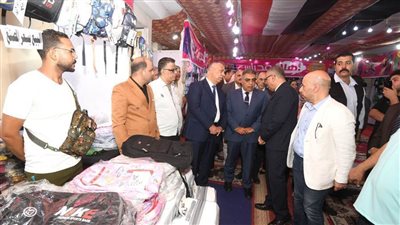 محافظ الدقهلية يفتتح معرض 