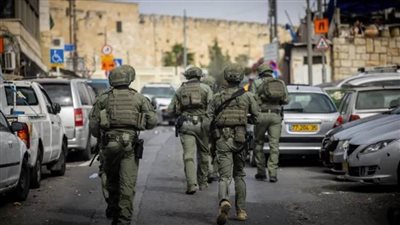 قوات الاحتلال تحتجز محافظ رام الله عند حاجز عطارة