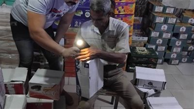 بالصور.. ضبط 10 آلاف قطعة حلوى وشيكولاتة منتهية الصلاحية في الغربية