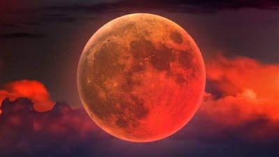 الأردن يستعد لرصد خسوف القمر الدموي بعد غد