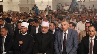 مفتي الجمهورية يؤدي صلاة الجمعة في مسجد الفتح بالزقازيق بمناسبة العيد القومي لمحافظة الشرقية