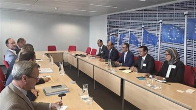 وزير الاستثمار والمفوض الأوروبي للتجارة يبحثان تطوير العلاقات الاقتصادية بين مصر والاتحاد الأوروبي