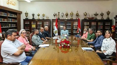 تفاصيل اجتماع الخطيب مع لجنة التخطيط ومدير الكرة وليد صلاح الدين