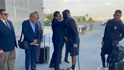 وزير الشباب والرياضة يستقبل بعثة المنتخب الوطني بمطار القاهرة 