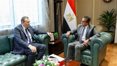 وزير الصحة والسكان يستقبل رئيس الجهاز المركزي للتنظيم والإدارة لتعزيز التعاون