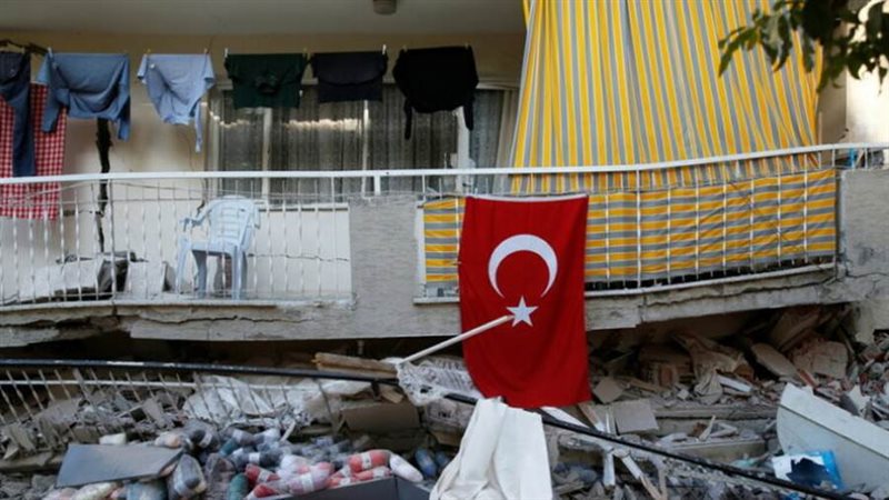زلزال يضرب غرب تركيا