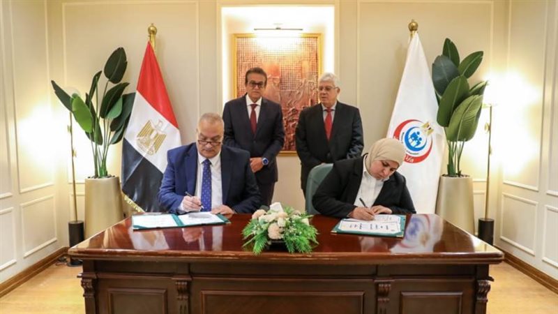 وزيرا الصحة والتعليم