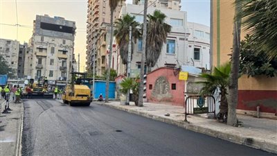 الانتهاء من رصف 14 شارعا ضمن خطة الرصف السنوية بحي الجمرك بالإسكندرية