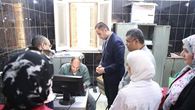 نائب وزير الصحة يتفقد المنشآت الصحية بمركز ملوي بالمنيا لتعزيز جودة الخدمات