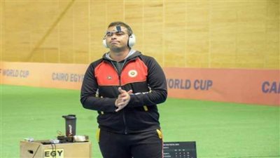 عمر خالد يكتب التاريخ.. سادس العالم في المسدس ببطولة كأس العالم للرماية بالصين