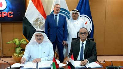 البترول: توقيع 3 اتفاقيات للبحث عن الغاز باستثمارات 121 مليون دولار