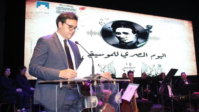 الدكتور احمد هنو