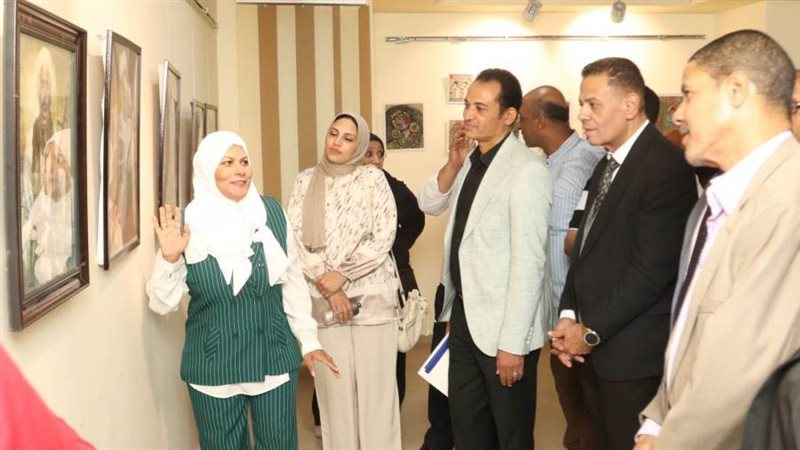 جانب من المعرض