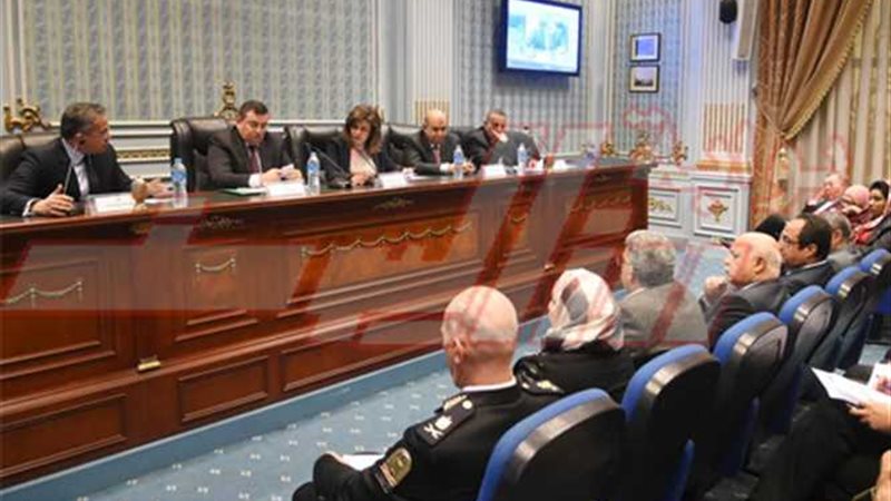 سحر طلعت مصطفى تطالب