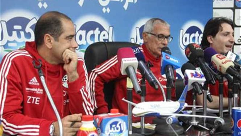 مؤتمر صحفي لكوبر