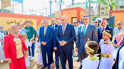 وزير التعليم ومحافظ الجيزة يفتتحان ٣ مدارس جديدة
