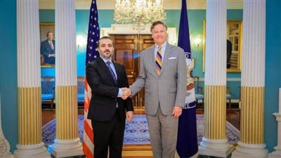 نائب وزير الخارجية الأمريكي والمبعوث الأمريكي إلى سوريا يلتقيان وزير الخارجية السوري
