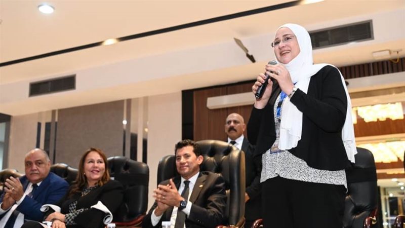 مني عبد الكريم