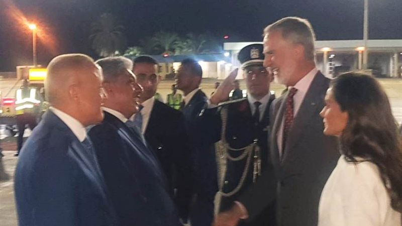 محافظ الأقصر يستقبل