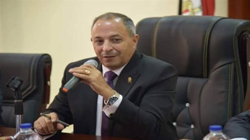 محافظ بورسعيد محب