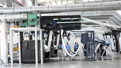 رئيس الوزراء يفتتح مصنع 