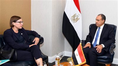 وزير الخارجية يلتقى مع رئيسة اللجنة الدولية للصليب الأحمر