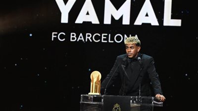 لامين يامال يتوج بجائزة «كوبا» لأفضل موهبة شابة للمرة الثانية على التوالي