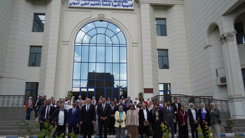 اول دفعة من الدبلومات