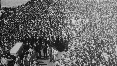 جنازة عبد الناصر.. رسالة شعبية صامتة تنسف أكاذيب 