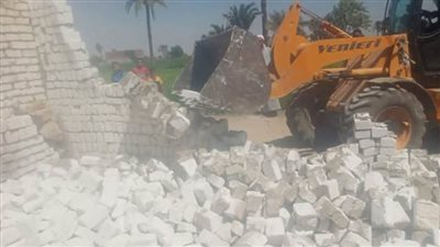 إزالة 1235حالة ضمن حملات الموجة 27 لإزالة التعديات ببنى سويف 