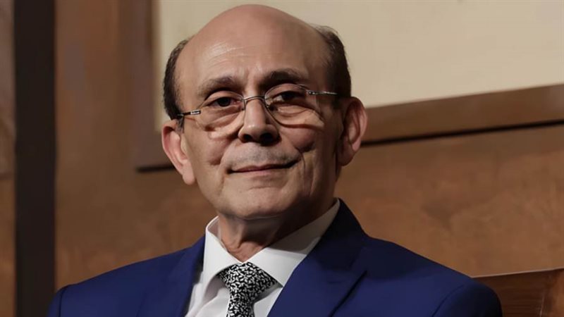 الفنان الكبير محمد