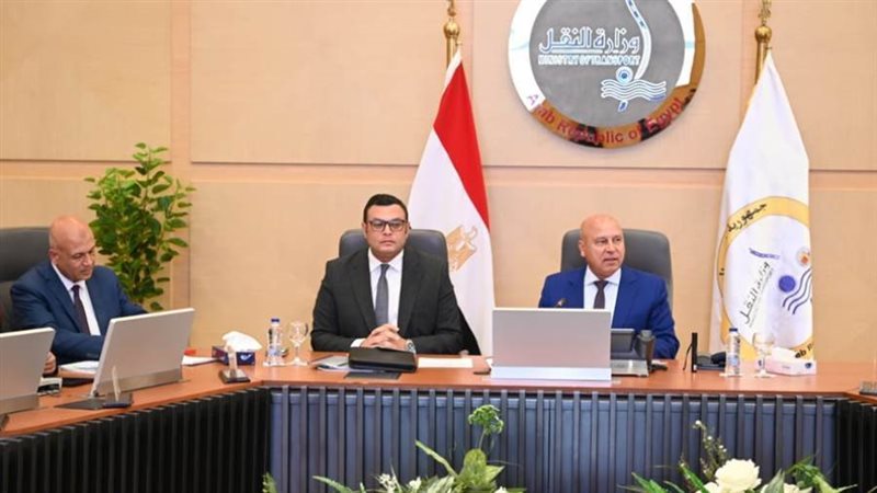 خلال الاجتماع