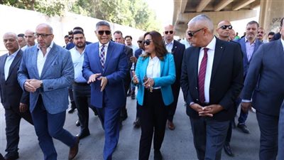 وزيرة التنمية المحلية ومحافظ الجيزة يتفقدان تطوير المنطقة المحيطة بمستشفى بولاق الدكرور