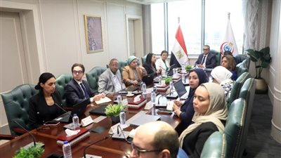  وزير الصحة يبحث مع البنك الدولي تعزيز التعاون في ملف القضية السكانية