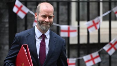 الحكومة البريطانية تخصص نحو 5ر1 مليار جنيه إسترليني لـ