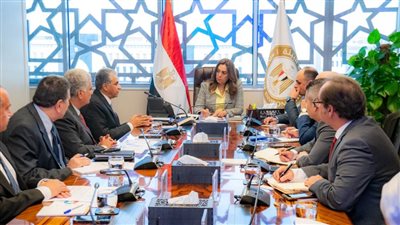 القائم بأعمال وزير البيئة تبحث مع المدير التنفيذي لـ(سيداري) التعاون المشترك