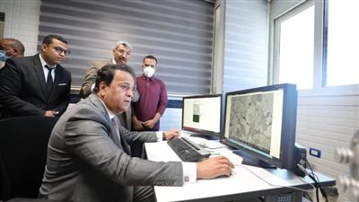 وزير الصحة يتابع تقديم الخدمات الطبية لمصابي حريق مصنع ملابس الغربية