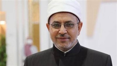 رئيس جامعة الأزهر: آفة هذا العصر هي قيام غير المتخصصين بالحديث في كل شيء