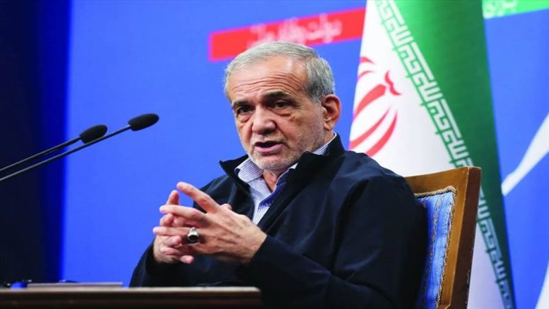 الرئيس الإيراني مسعود