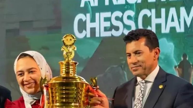 أشرف صبحي وزير الشباب