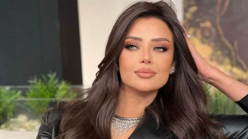 الإعلامية رضوي الشربيني