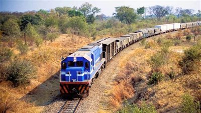 الصين توقع اتفاقا بـ 1.4 مليار دولار لتجديد خط السكك الحديدية بين تنزانيا وزامبيا