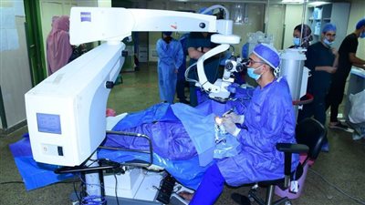 مستشفى سوهاج الجامعي ينجح في إجراء 120عملية مياه بيضاء في يوم واحد