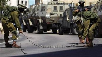 قوات الاحتلال الإسرائيلي تغلق مدخلي قريتي النبي صالح وسنجل أمام حركة الفلسطينيين
