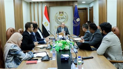  رئيس هيئة الدواء يبحث تعزيز التحول الرقمي مع ممثلي شركة تكنولوجيا عالمية