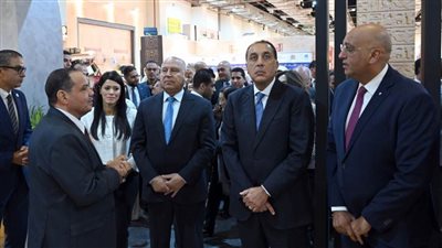 رئيس الوزراء يعلن إطلاق الاستراتيجية الوطنية للحرف اليدوية 