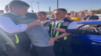 ضابط شرطة بالقليوبية يضرب مثالاً في المهنية وضبط النفس خلال التعامل مع شخص متهور