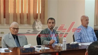 إجراء المقابلات مع المتقدمين للوظائف الإشرافية في كفر الشيخ